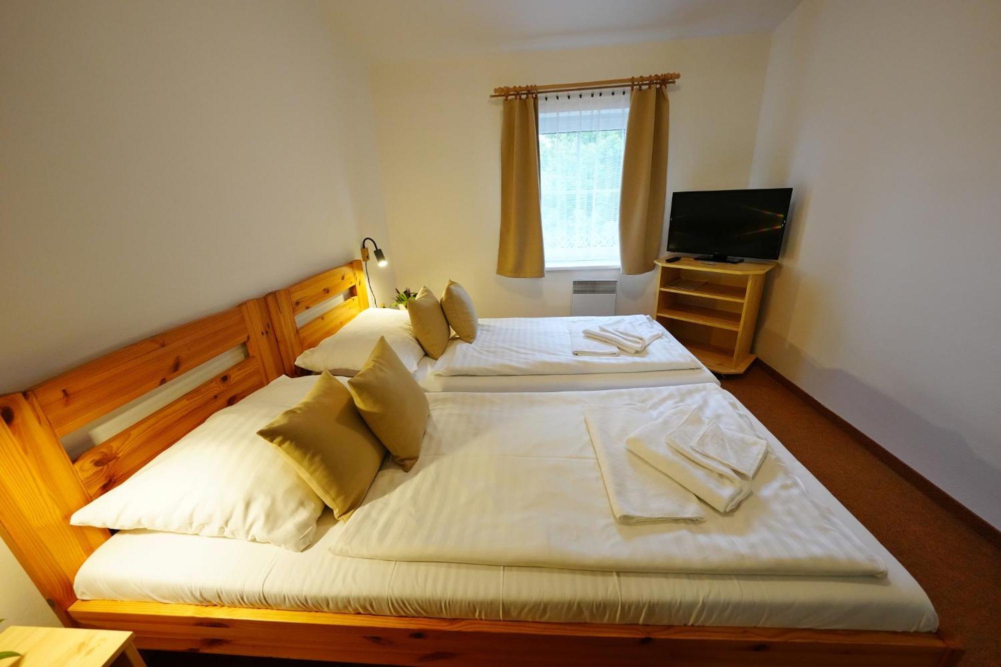 Resort Ohrada Visky Экстерьер фото