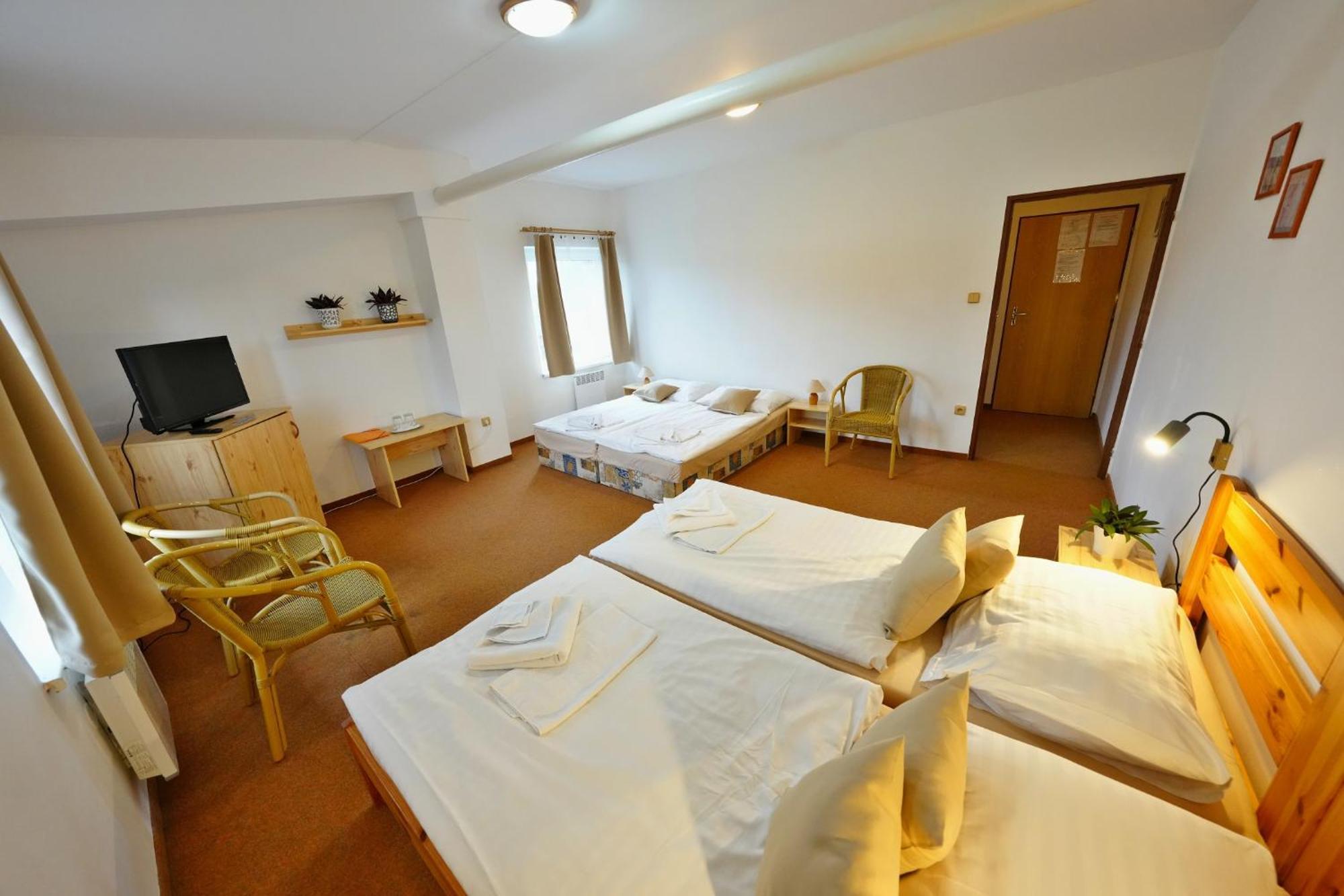 Resort Ohrada Visky Экстерьер фото
